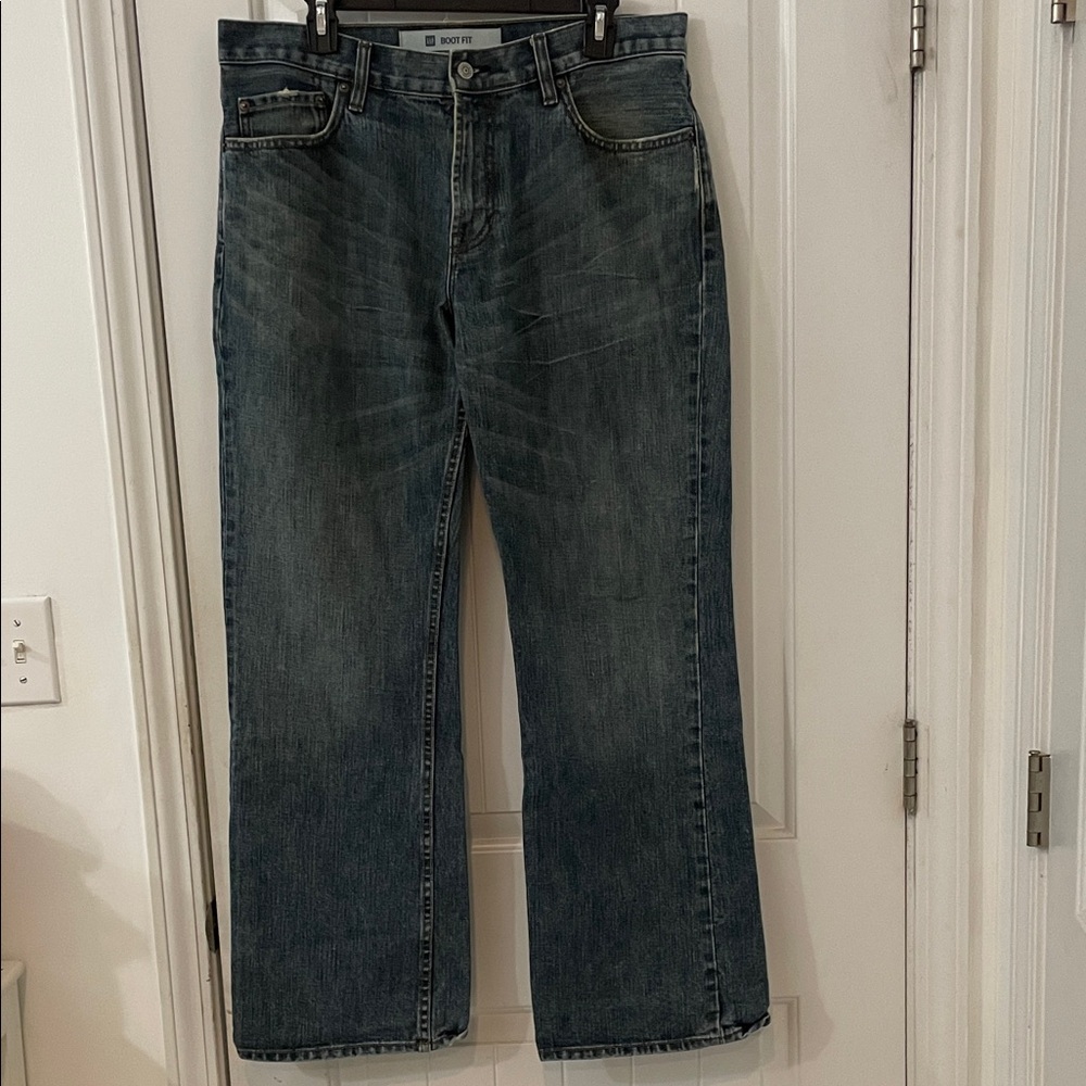 Gap Men's 35x32 boot fit Blue Jeans EUC